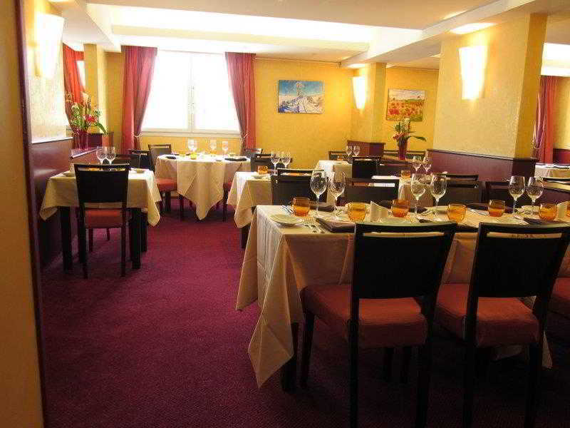 Kyriad Tours - Joué-lés-Tours Restaurant foto